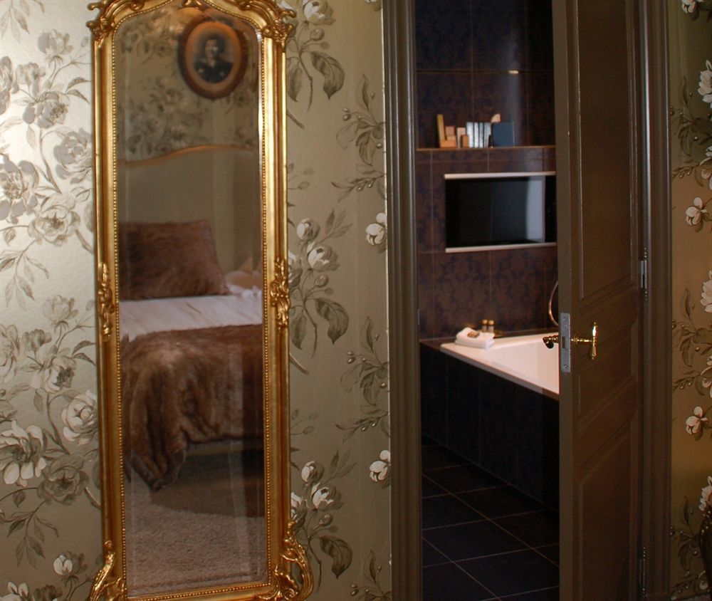 Main Street Hotel Ieper Eksteriør bilde