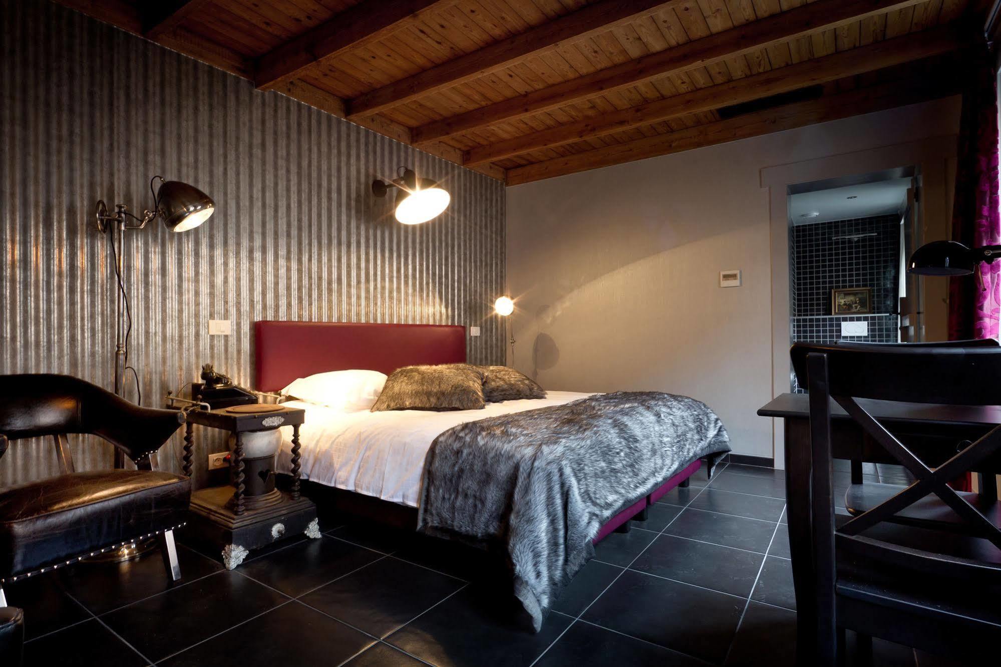 Main Street Hotel Ieper Eksteriør bilde